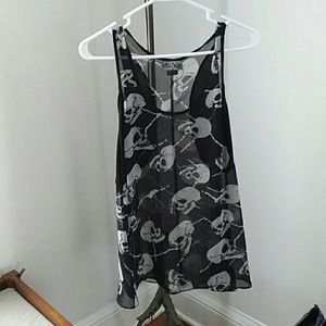 Sheer skull tank